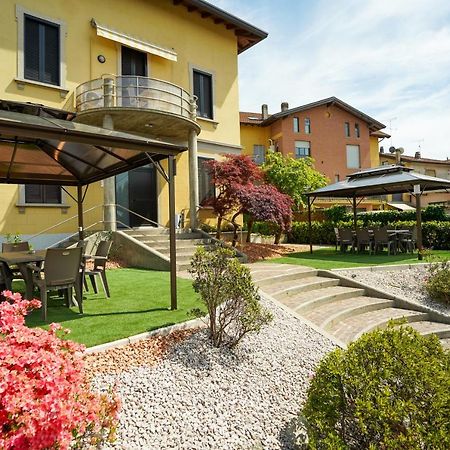 Ortensia Penthouse Leonardo Academy, Mxp & Laghi Sesto Calende Dış mekan fotoğraf