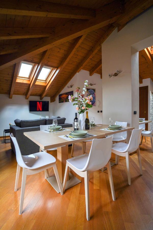 Ortensia Penthouse Leonardo Academy, Mxp & Laghi Sesto Calende Dış mekan fotoğraf