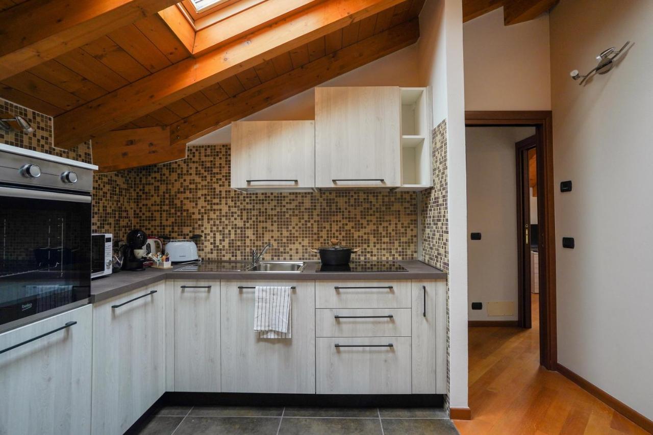 Ortensia Penthouse Leonardo Academy, Mxp & Laghi Sesto Calende Dış mekan fotoğraf
