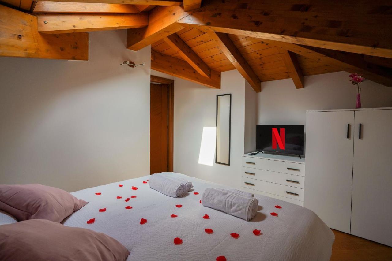Ortensia Penthouse Leonardo Academy, Mxp & Laghi Sesto Calende Dış mekan fotoğraf